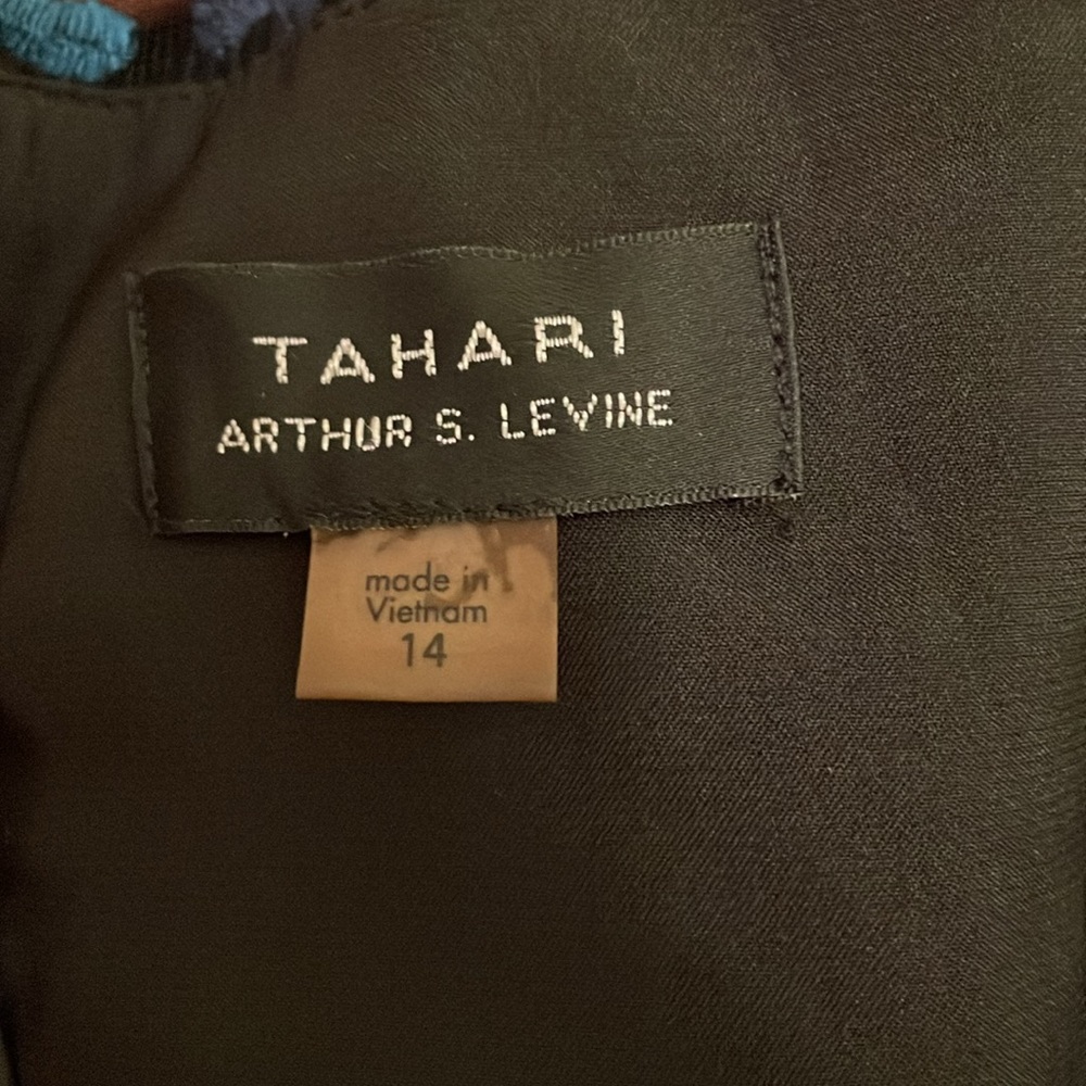 Tahari ASL Black Floral Asymmetrical Dress - Picture 5 of 6
